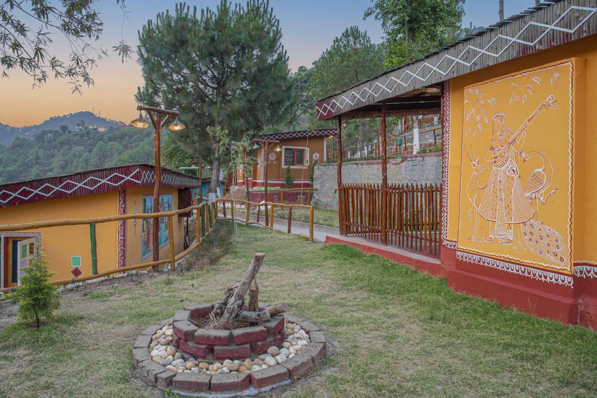 Hotel A Kasauli Ggaon By Echor Zewnętrze zdjęcie
